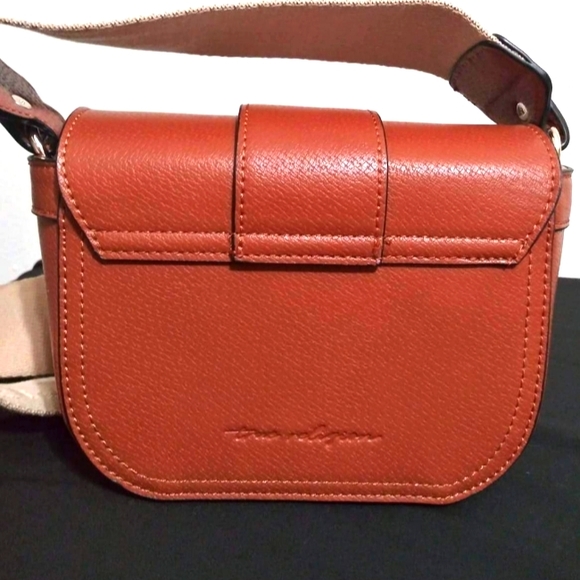 True Religion Bag - Picture 2 of 8